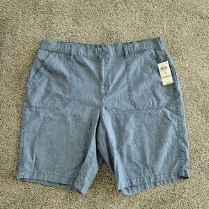 ***Karen Scott Women's Relaxed Fit Cotton Utility Pocket Shorts 16 Chambray***